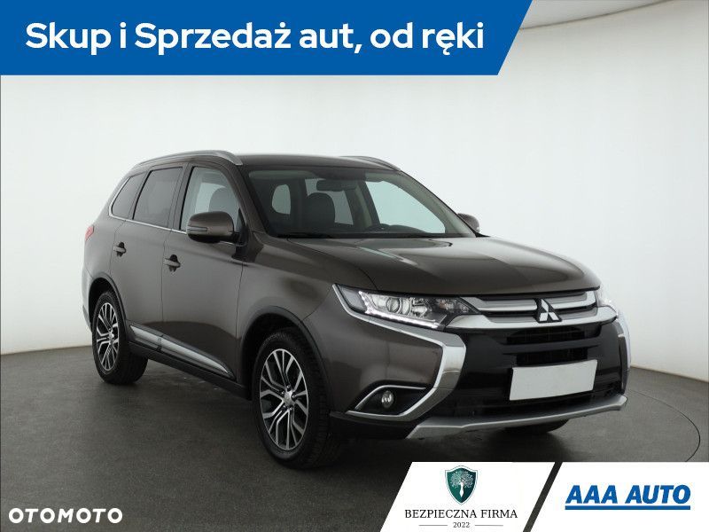 Mitsubishi Outlander - 3