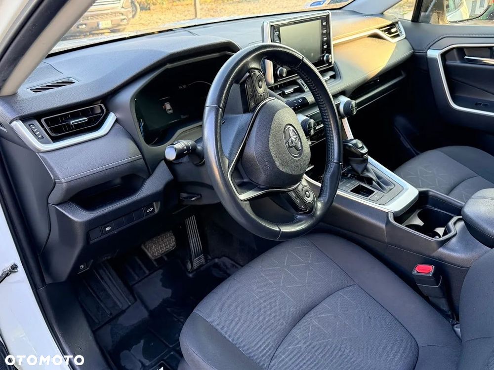 Toyota RAV4 - 17