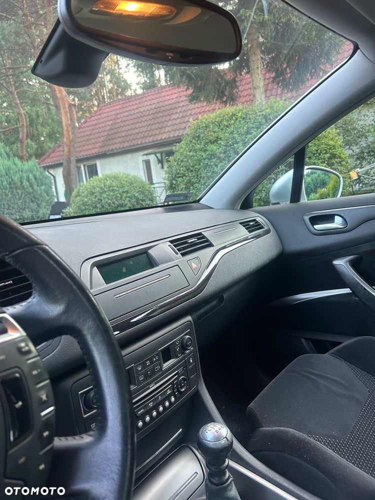 Citroën C5 2.0 HDi Confort - 8