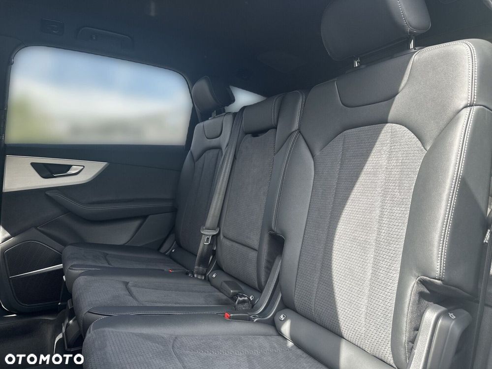 Audi Q7 - 16
