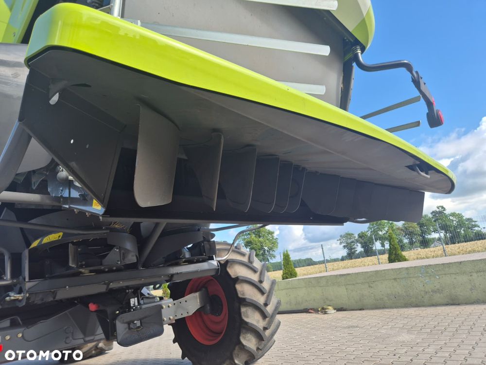 Claas Claas Lexion 670 z hederem Claas Vario 930 pierwszy właściciel - 8