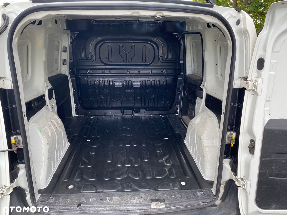 Fiat Doblo - 8
