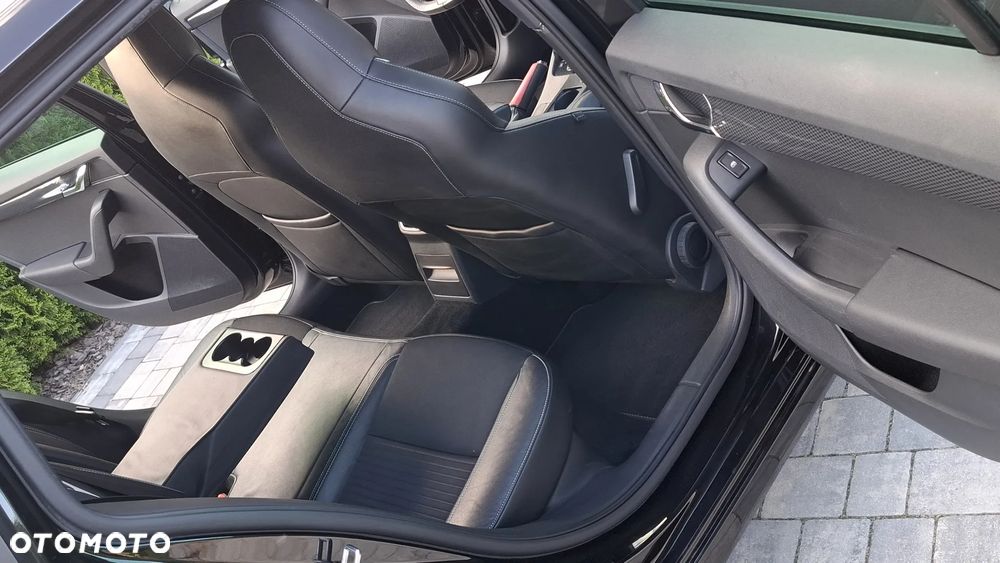 Skoda Octavia 2.0 TDI (Green tec) DSG RS - 13