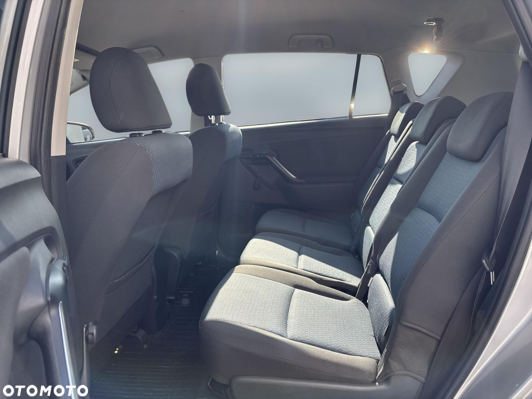 Toyota Verso 1.6 D-4D Active - 14