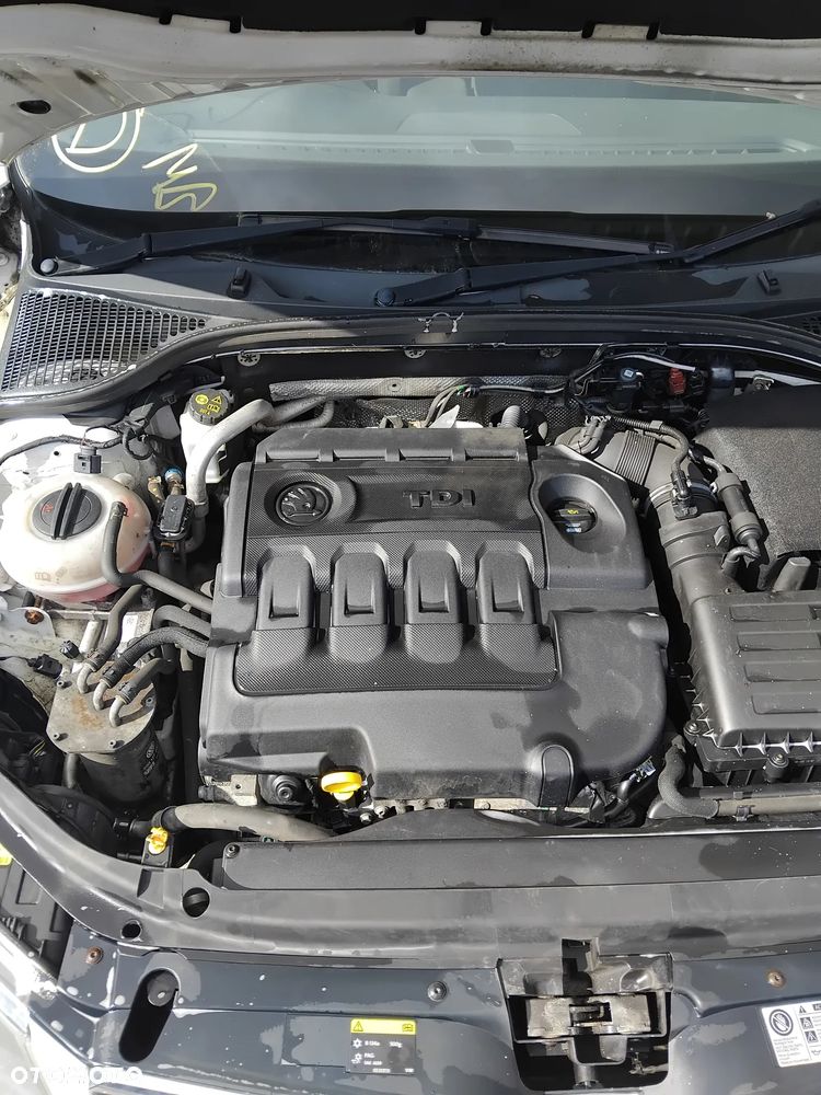 Skoda Octavia3 LS9R Silnik CRM - 9