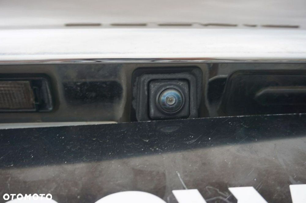 Renault Grand Scenic - 32