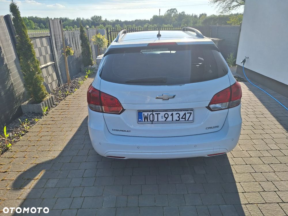 Chevrolet Cruze - 4