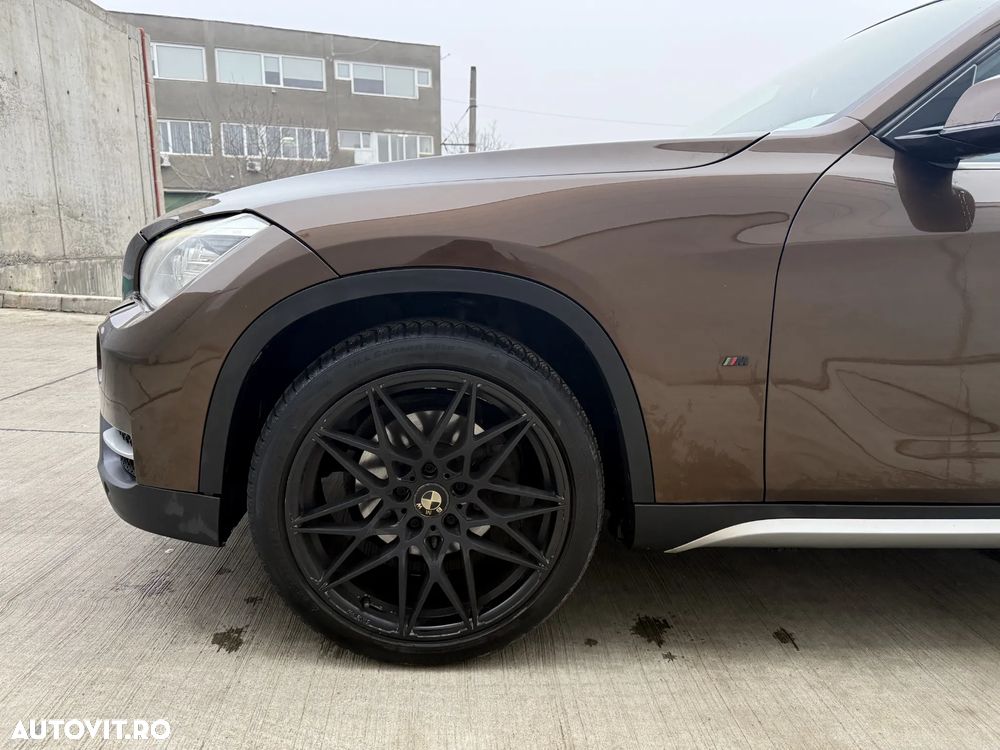 BMW X1 sDrive18d Sport Line - 7