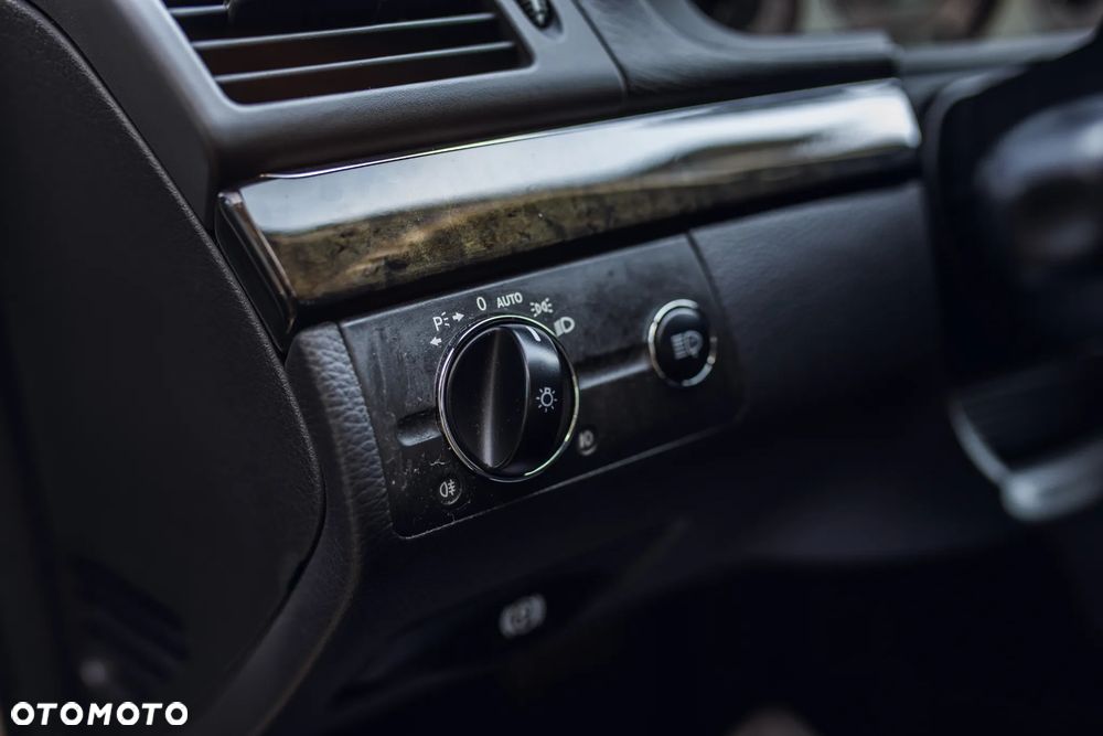 Mercedes-Benz Klasa E 500 Avantgarde - 20