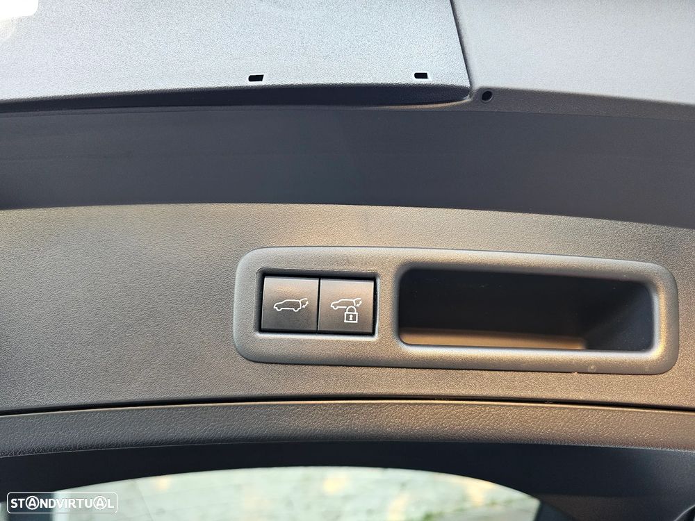 Lexus UX 300e Luxury Line - 23