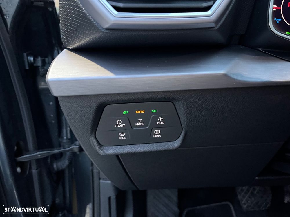 SEAT Leon ST 1.4 e-Hybrid FR DSG - 23