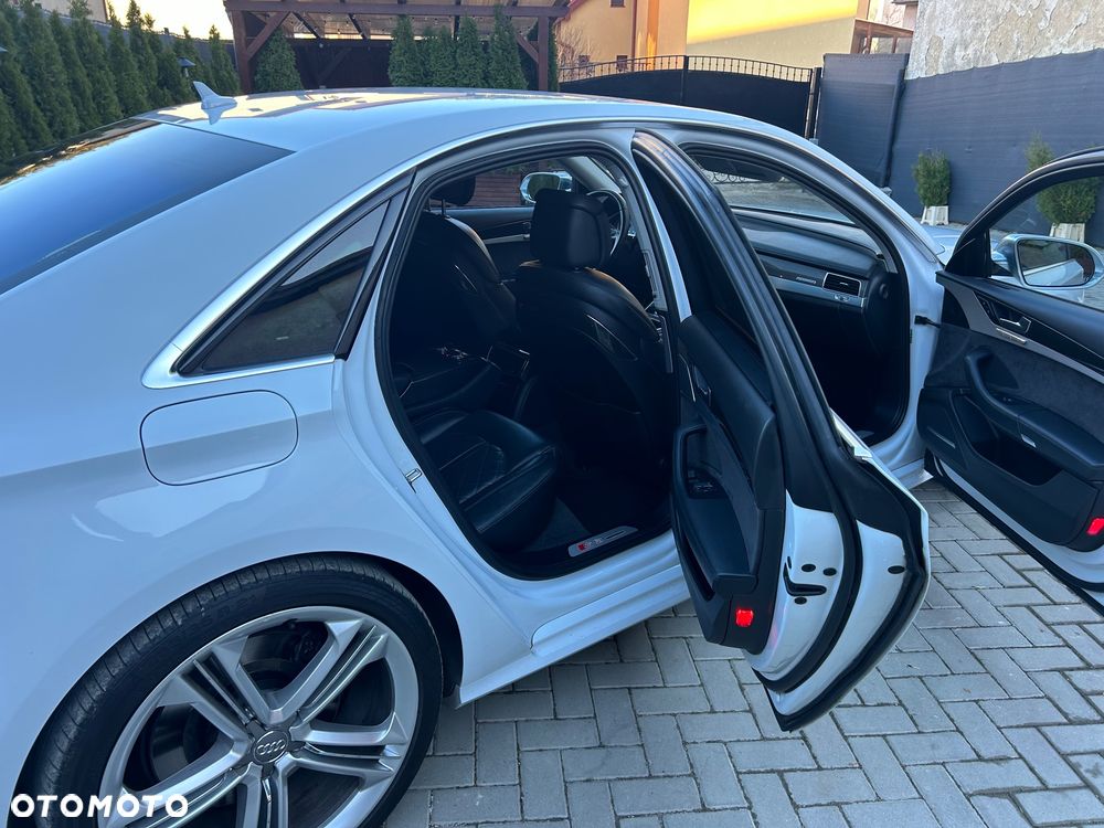 Audi S8 Plus 4.0 TFSI Quattro - 36