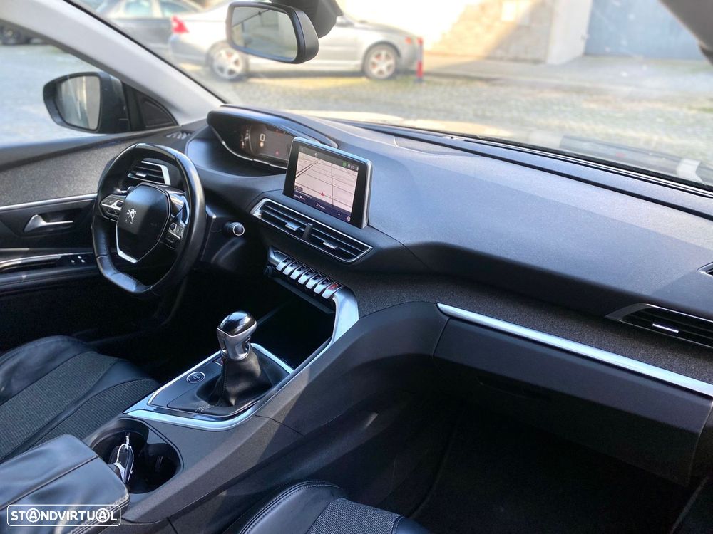 Peugeot 3008 1.5 BlueHDi Allure - 25