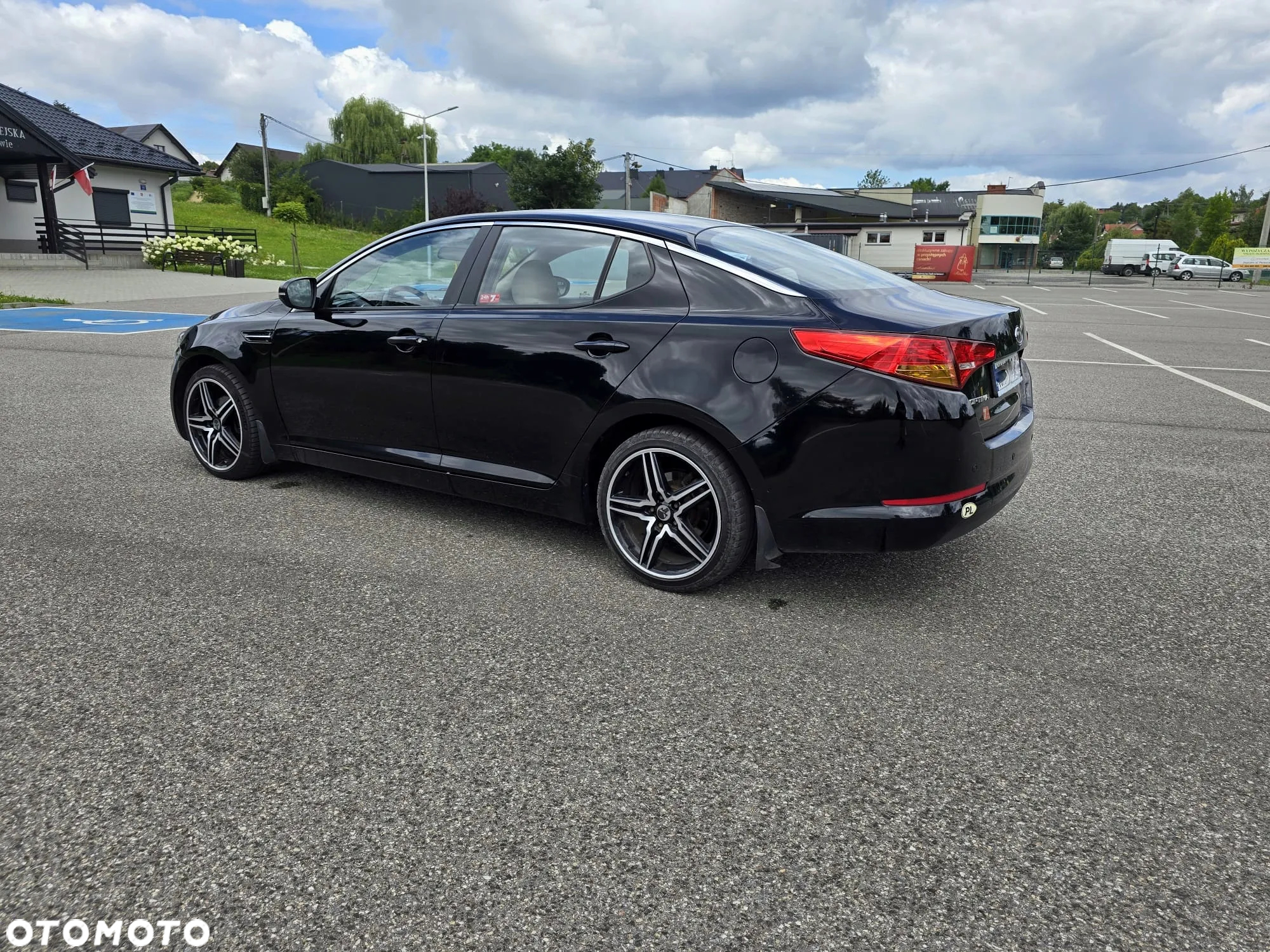 Kia Optima - 10