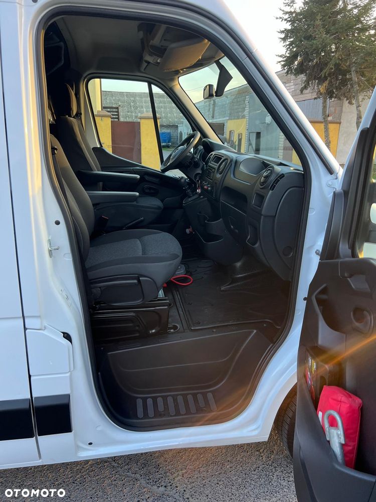 Opel MOVANO 2.3 - 15