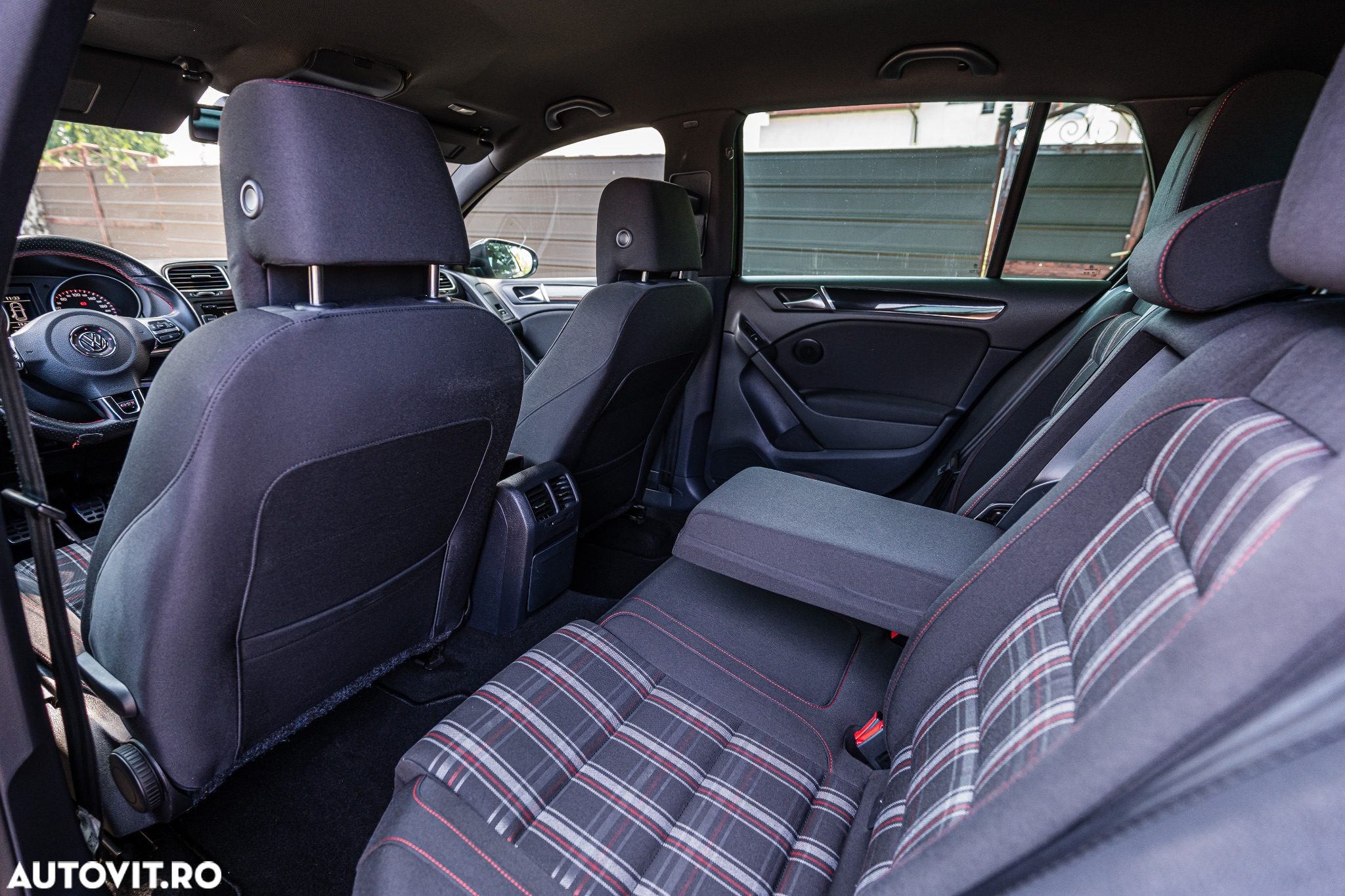 Volkswagen Golf 2.0 GTI - 24