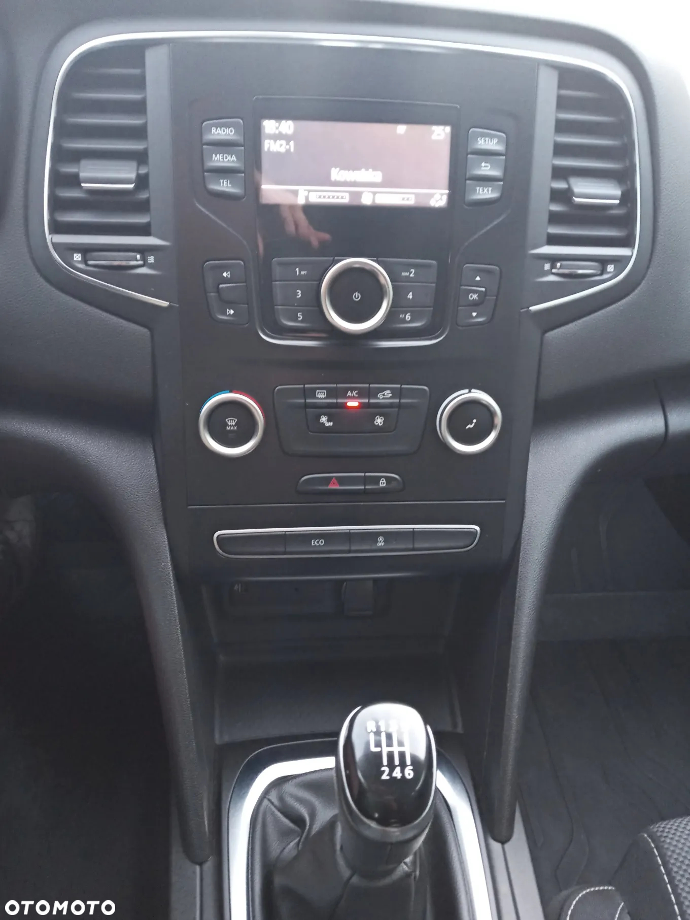 Renault Megane 1.3 TCe FAP Business - 19