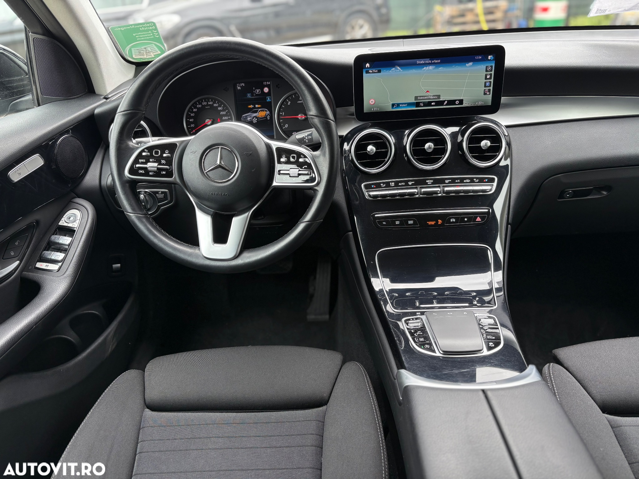 Mercedes-Benz GLC 200 d 4Matic 9G-TRONIC Exclusive - 25