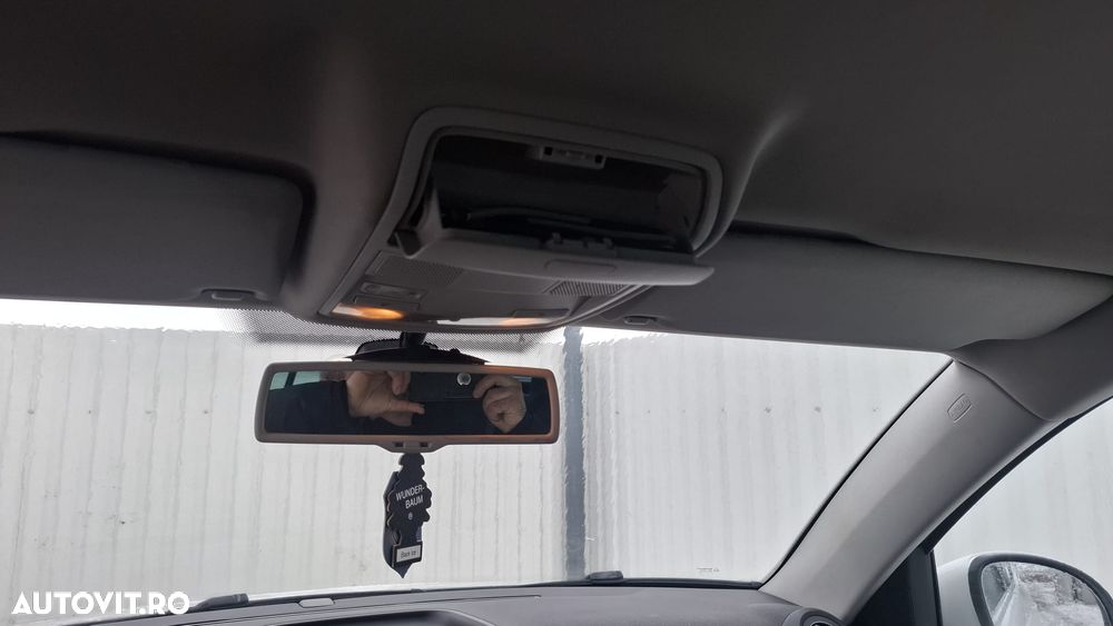 Volkswagen Tiguan 2.0 TDI DPF 4Motion Track&Field - 25