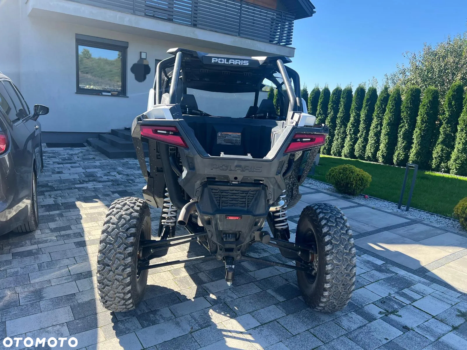 Polaris RZR - 10