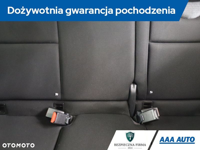 Renault Clio - 12
