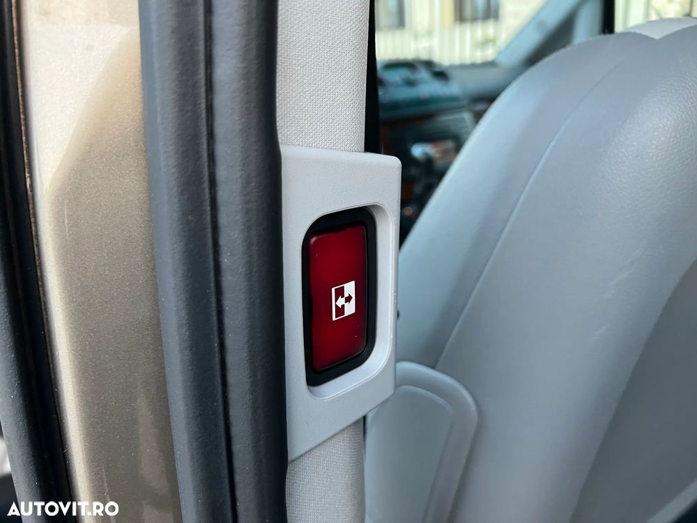 Mercedes-Benz Viano 2.2 CDI DPF lang Automatik Ambiente - 25