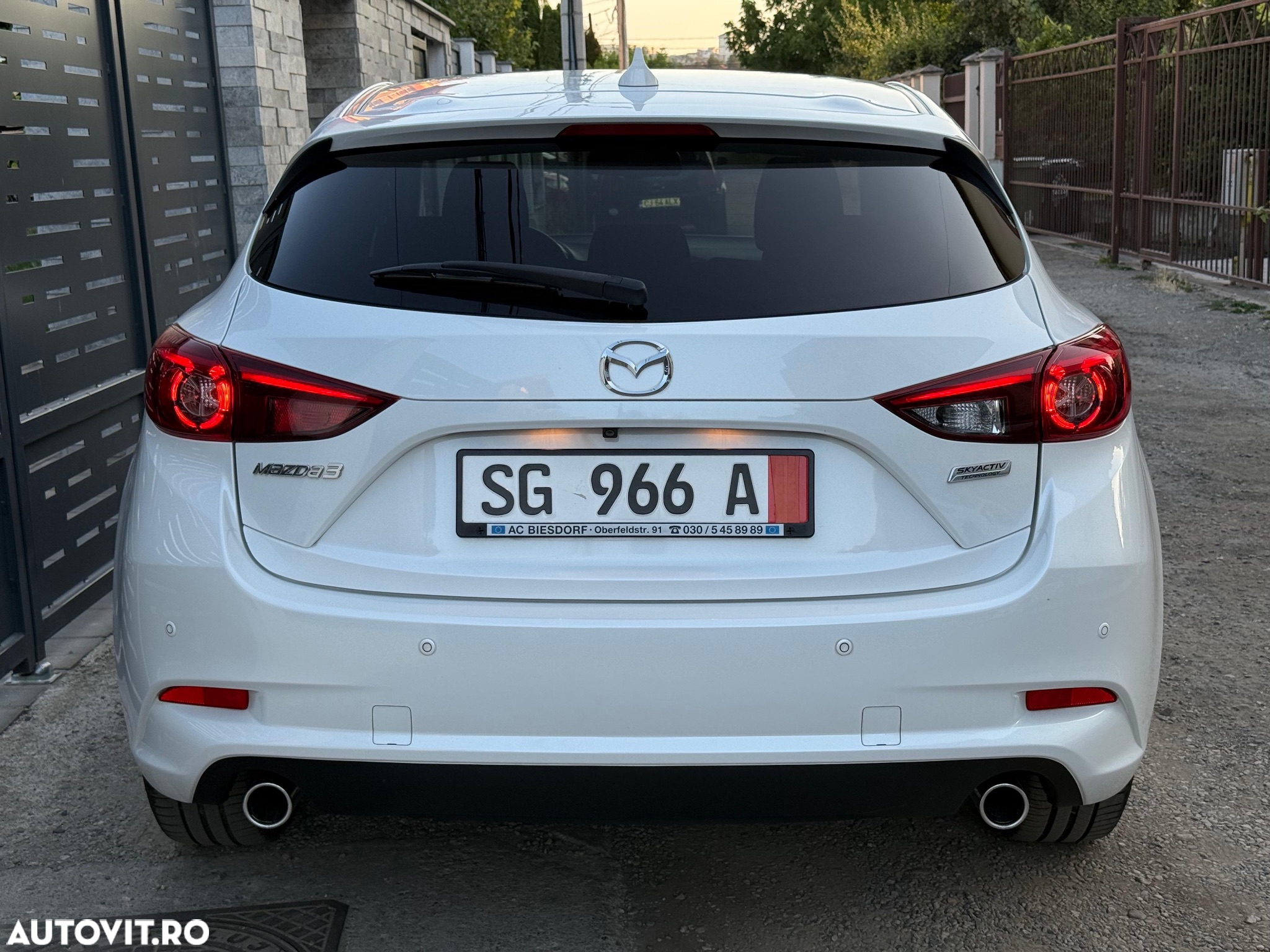 Mazda 3 SKYACTIV-G 120 Exclusive-Line - 33