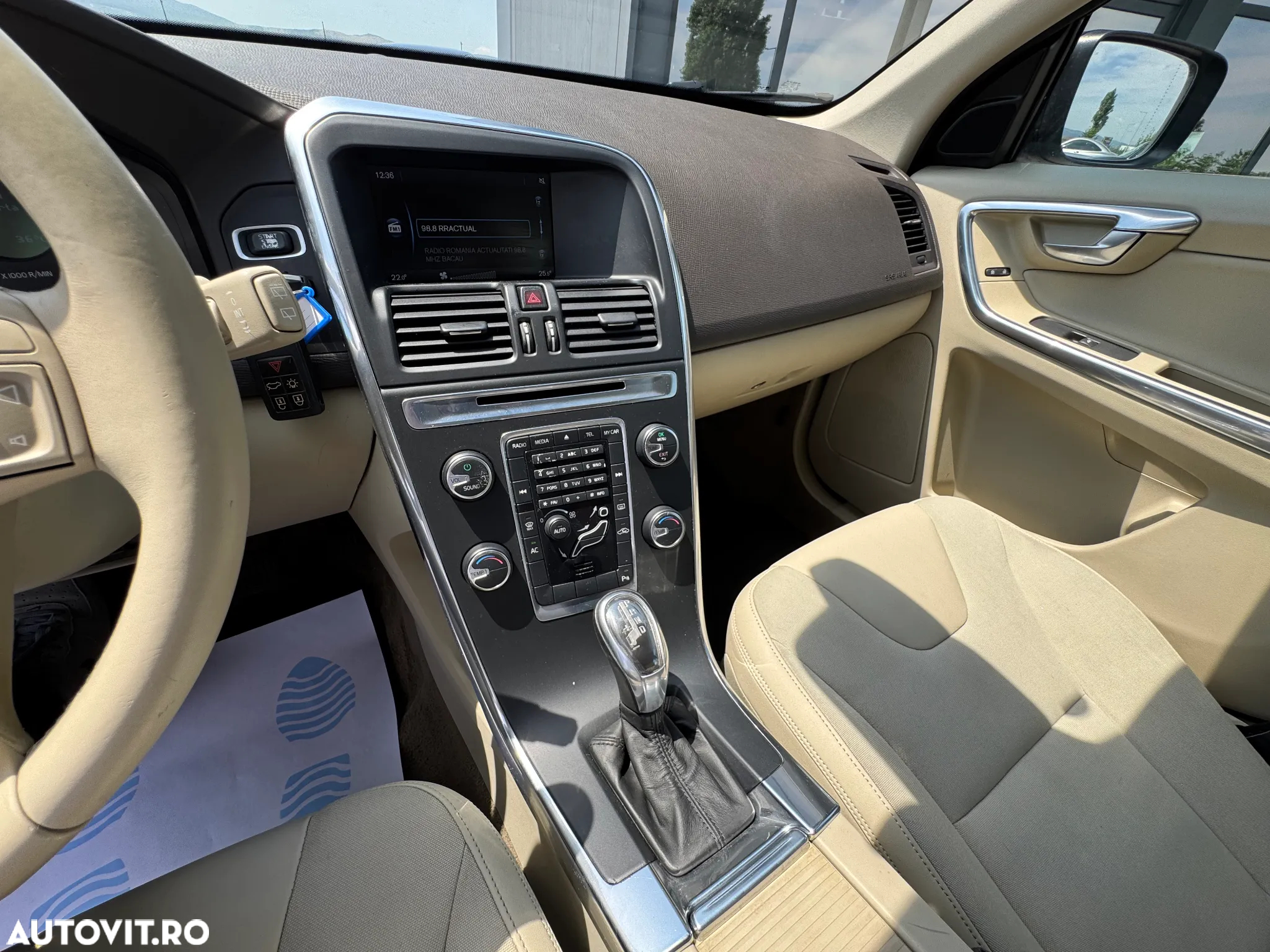 Volvo XC 60 D3 Geartronic Kinetic - 35