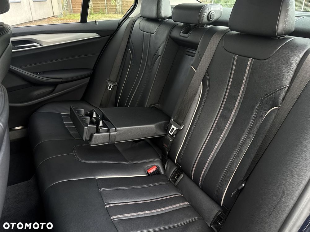 BMW Seria 5 - 23