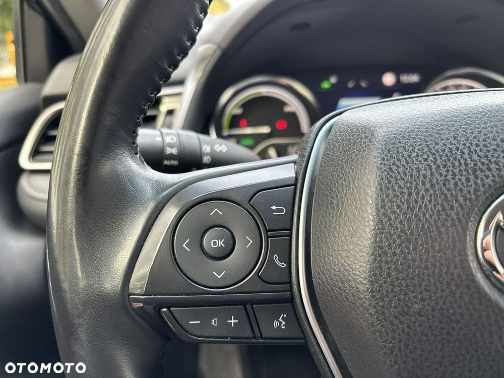 Toyota Camry 2.5 Hybrid Comfort CVT - 27