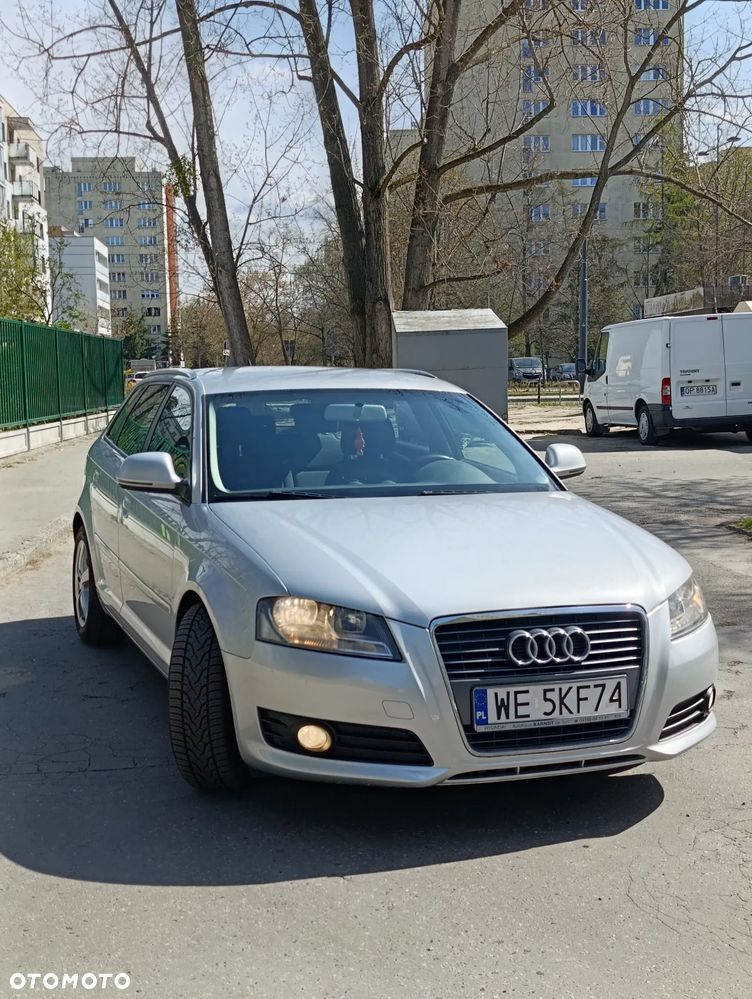 Audi A3 Sportback 1.8 TFSI Ambiente - 12