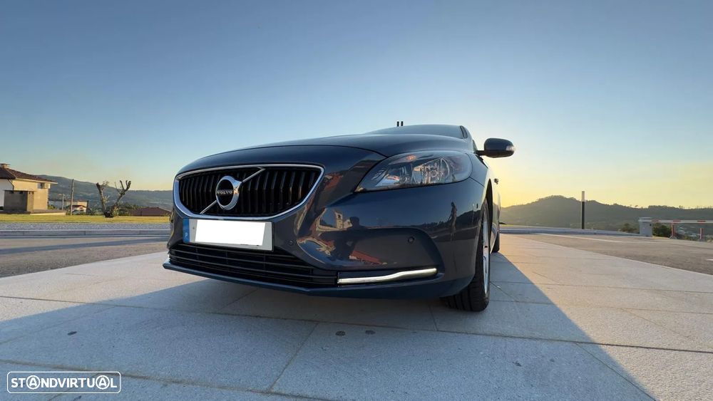 Volvo V40 D2 Kinetic - 5