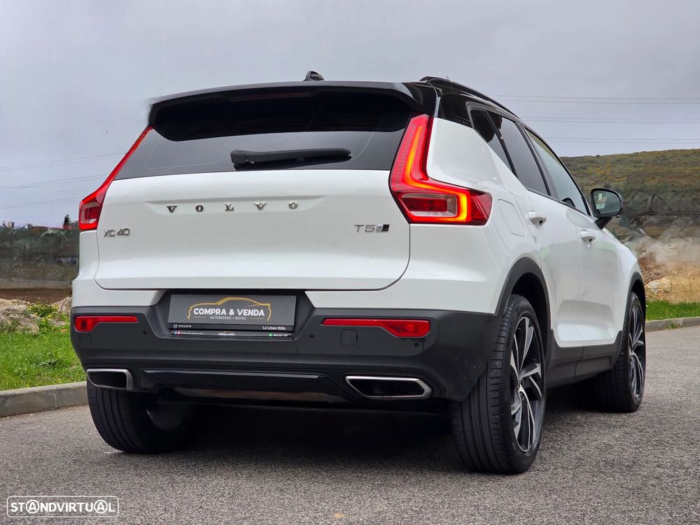 Volvo XC 40 T5 AWD Geartronic R-Design - 2