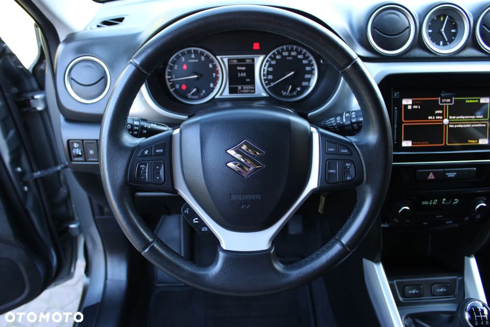 Suzuki Vitara 1.6 Premium 2WD - 26