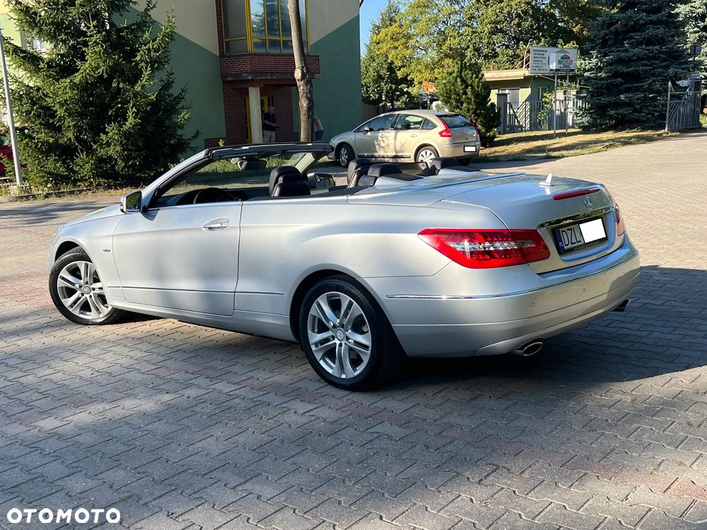 Mercedes-Benz Klasa E - 4