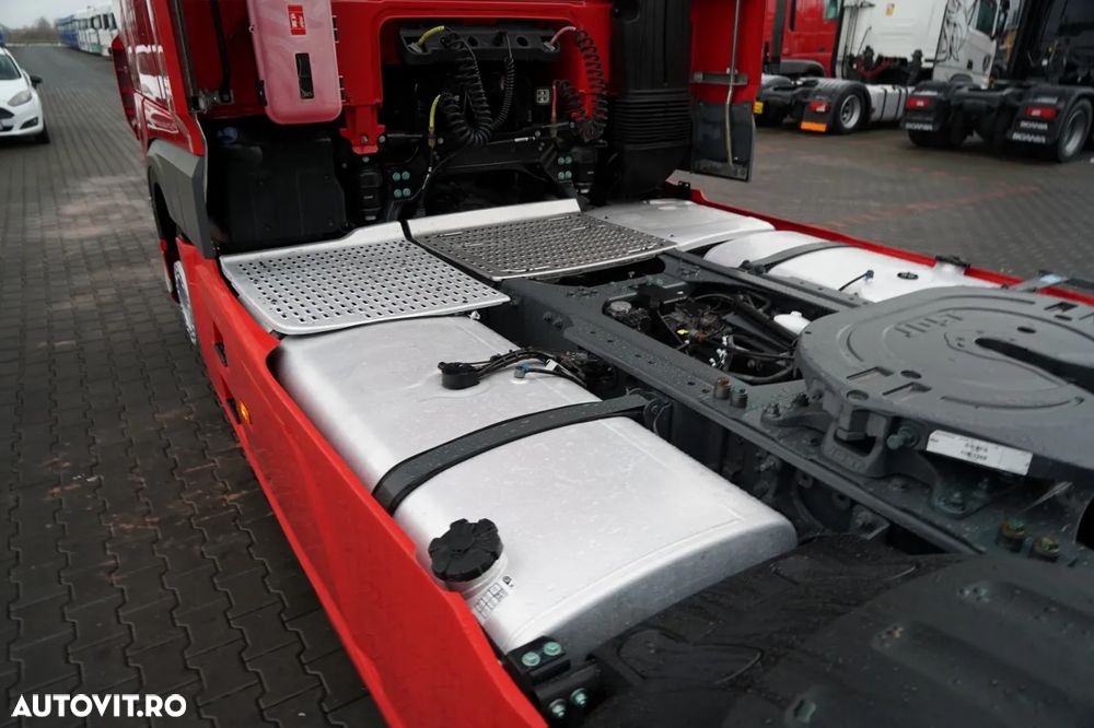 DAF XF 480 / PLATĂ JOSĂ / CABINĂ SUPER SPACE / MEGA / 2021 - 13