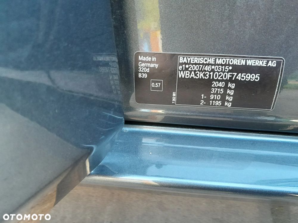 BMW Seria 3 320d - 15