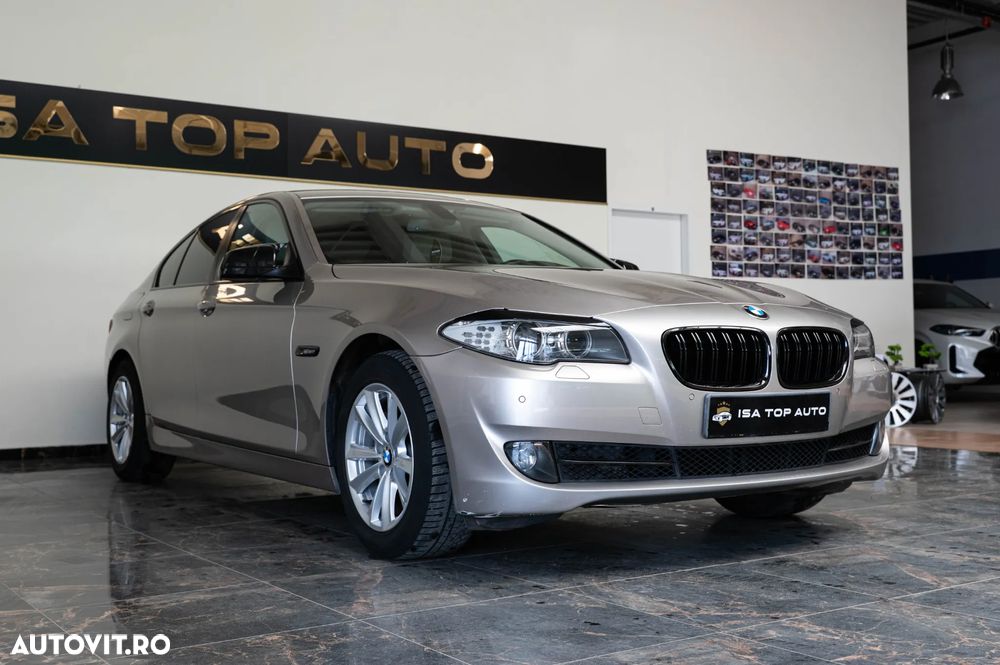 BMW Seria 5 525d Aut. - 12