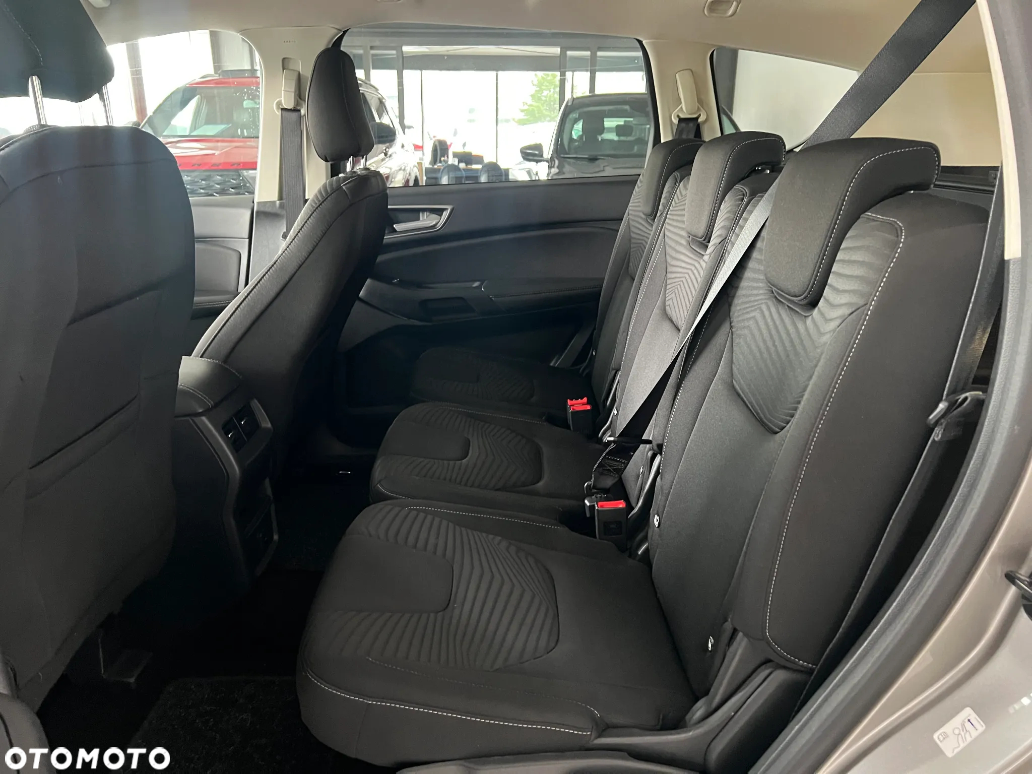 Ford S-Max 1.5 EcoBoost Titanium - 33