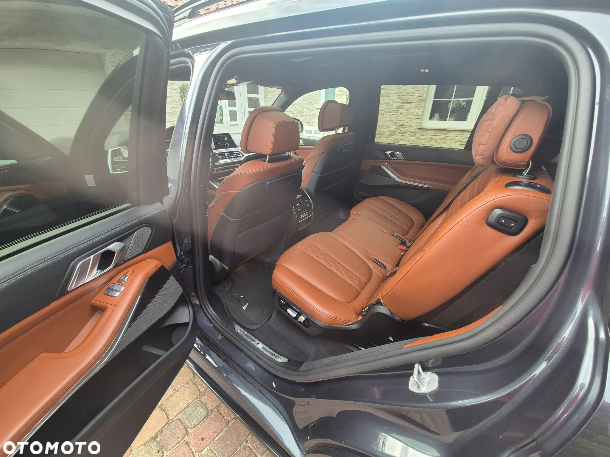 BMW X7 - 10