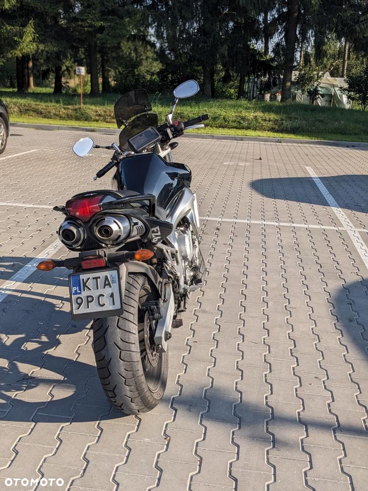 Yamaha FZ6 - 3