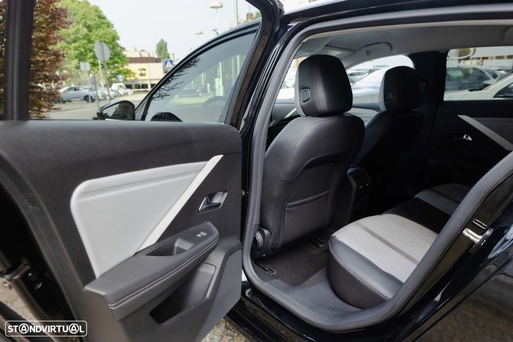 Opel Astra 1.5 D Elegance Aut. - 16