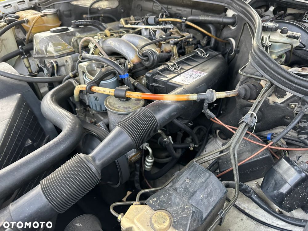 Mercedes-Benz Klasa E - 18