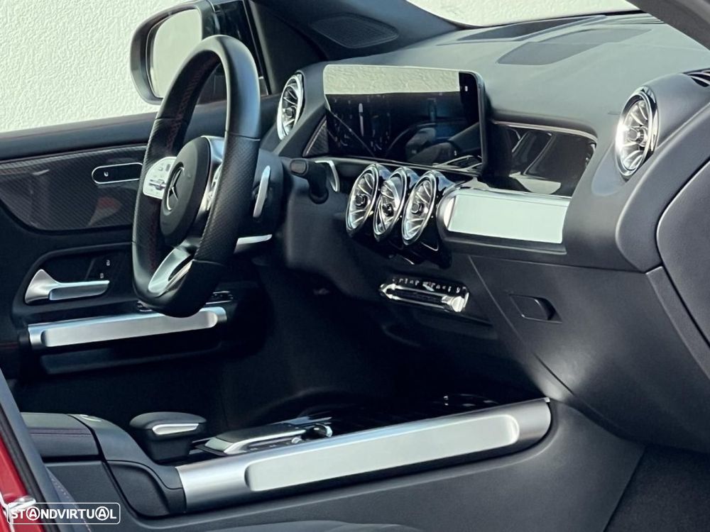 Mercedes-Benz GLB 200 d 4Matic AMG Line - 22