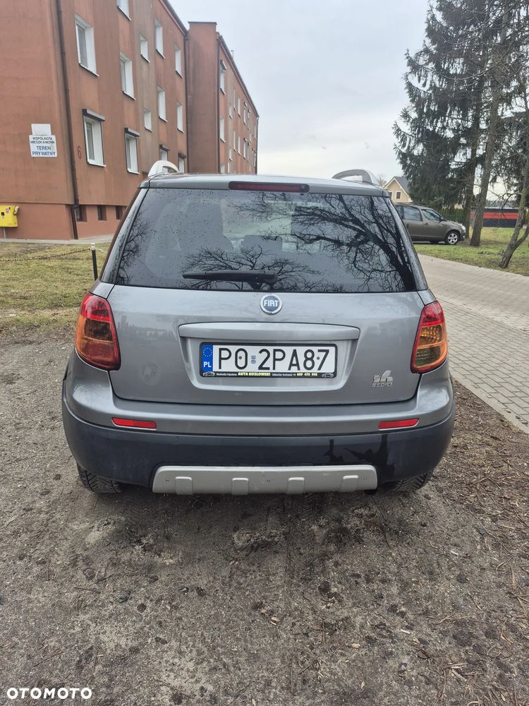 Fiat Sedici 1.9 Multijet DPF 4x4 Luxury - 2