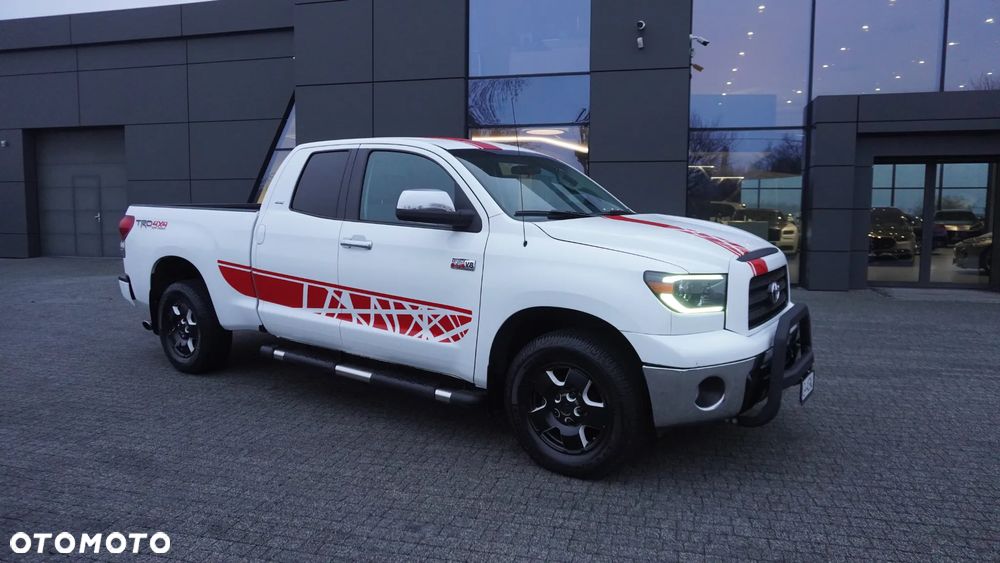 Toyota Tundra 5.7 4x4 Double Cab SR5 - 2