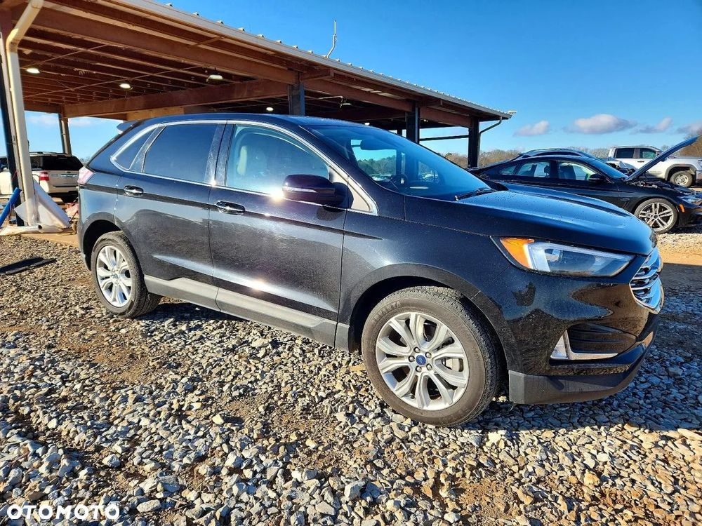 Ford Edge - 2