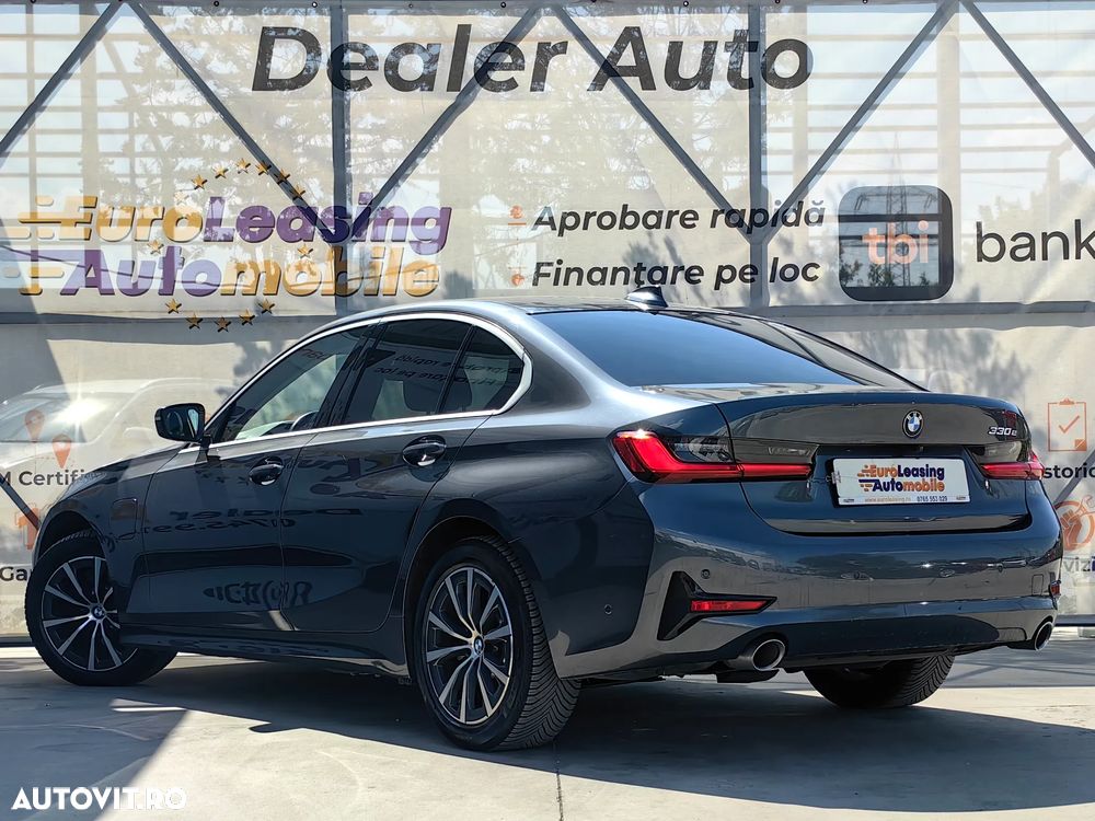 BMW Seria 3 330e iPerformance Advantage - 14