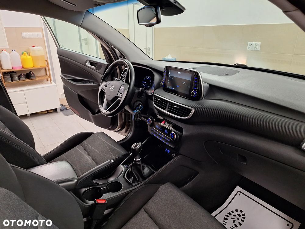 Hyundai Tucson 1.6 GDi Comfort 2WD - 26
