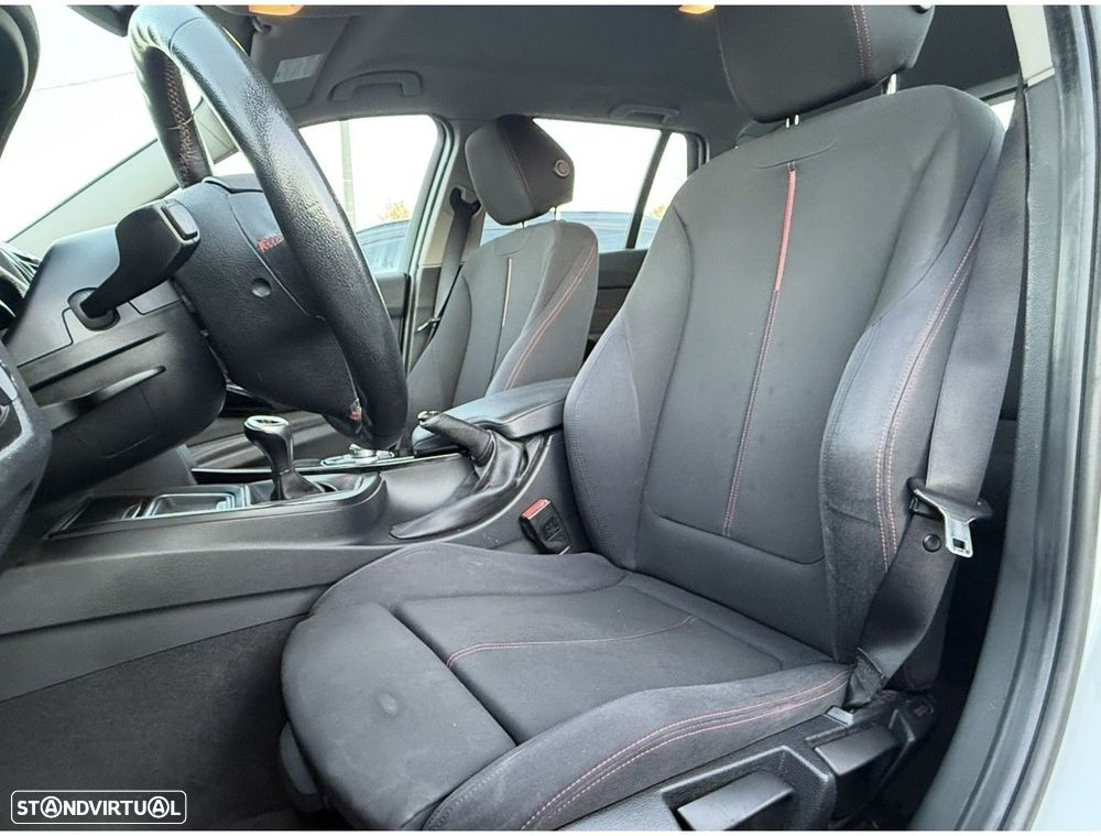 BMW 320 d Touring Line Sport - 11